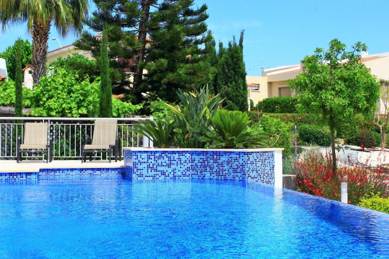 Coral Blue Bay Villa Coral Bay Exteriör bild